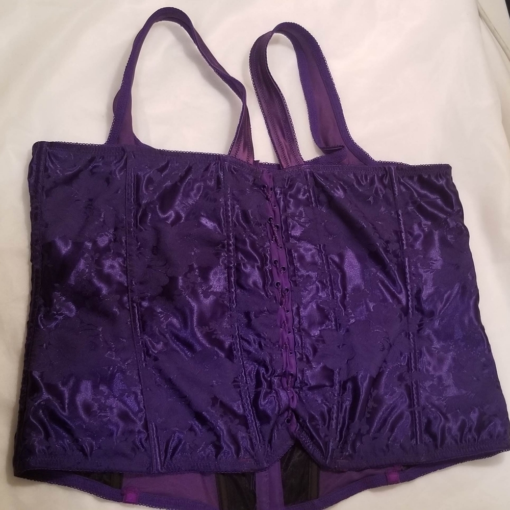 Empire Intimates Strapped Corset (Style 6909)